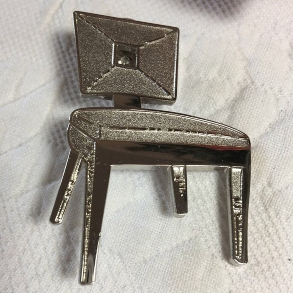 David Edward Vintage Chair Brooch Pin- Silver